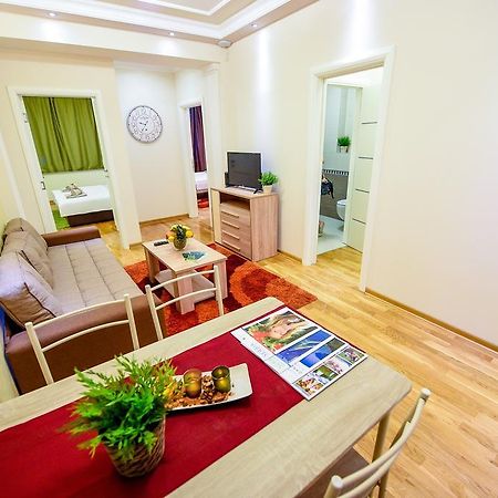 Apartment Sweet House Politika Белград Екстериор снимка